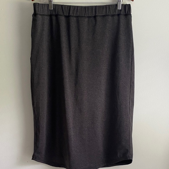 The Main Street Exchange Black Heather Knit Skirt Size L - Picture 1 of 10